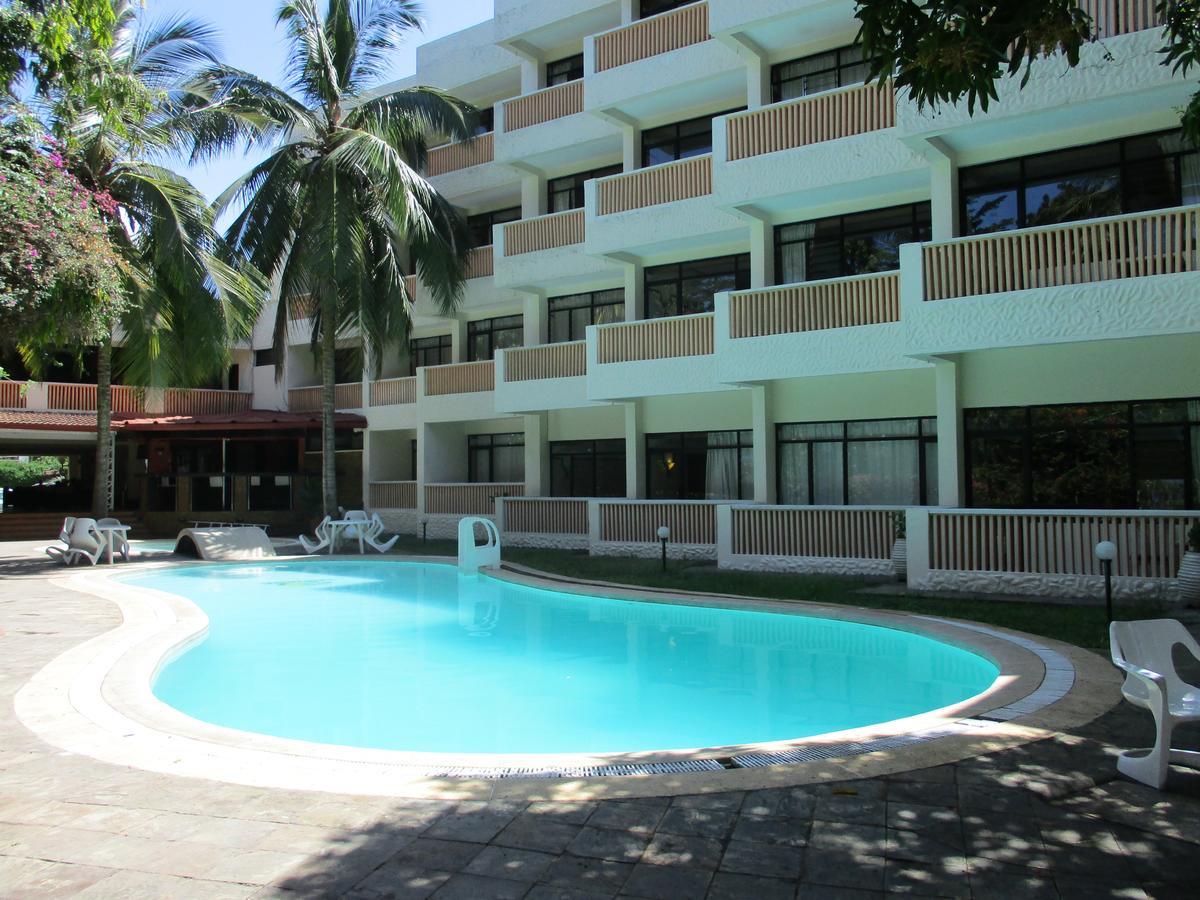 Indiana Beach Apartments Bamburi Extérieur photo